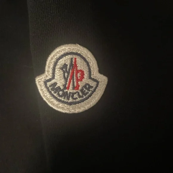 Moncler Logo Sweatshirt size M